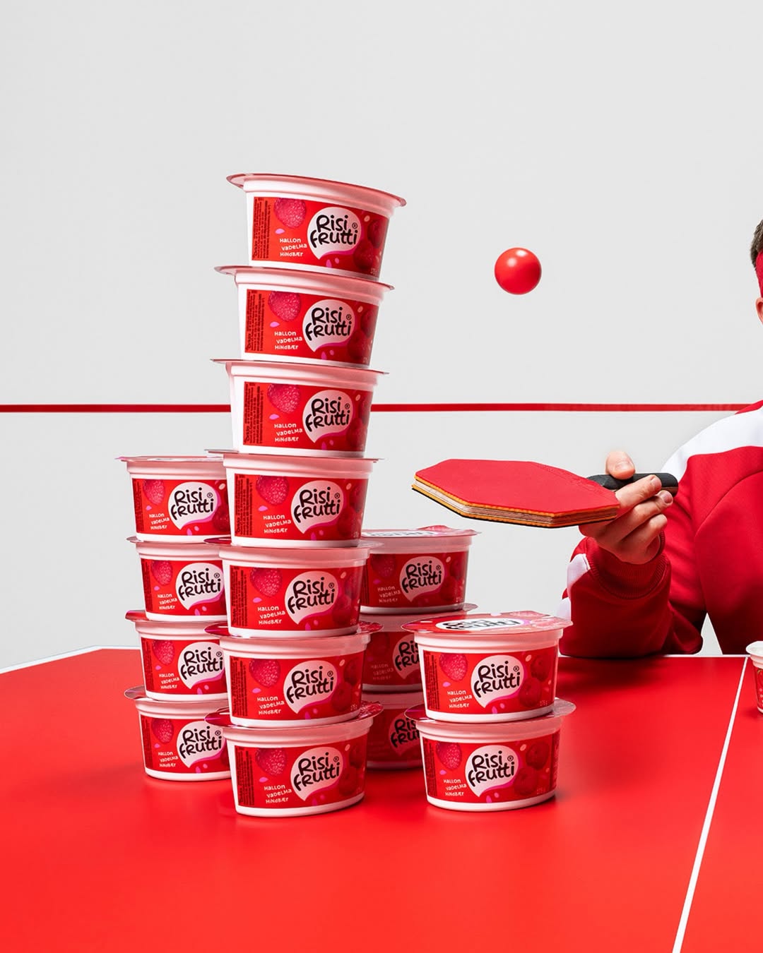 Golden Retriever X Truls Moregardh for Risifrutti Apr. 26