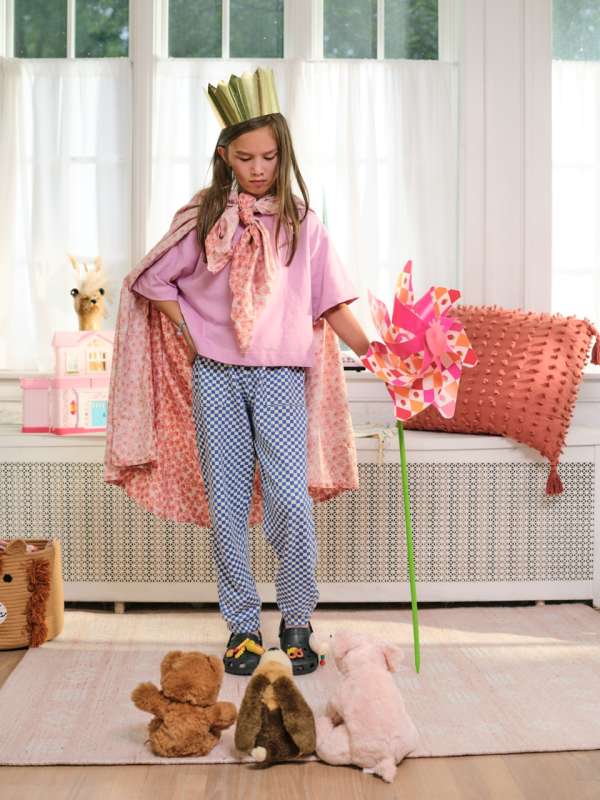 Spring is here! A fun look for a classic br...