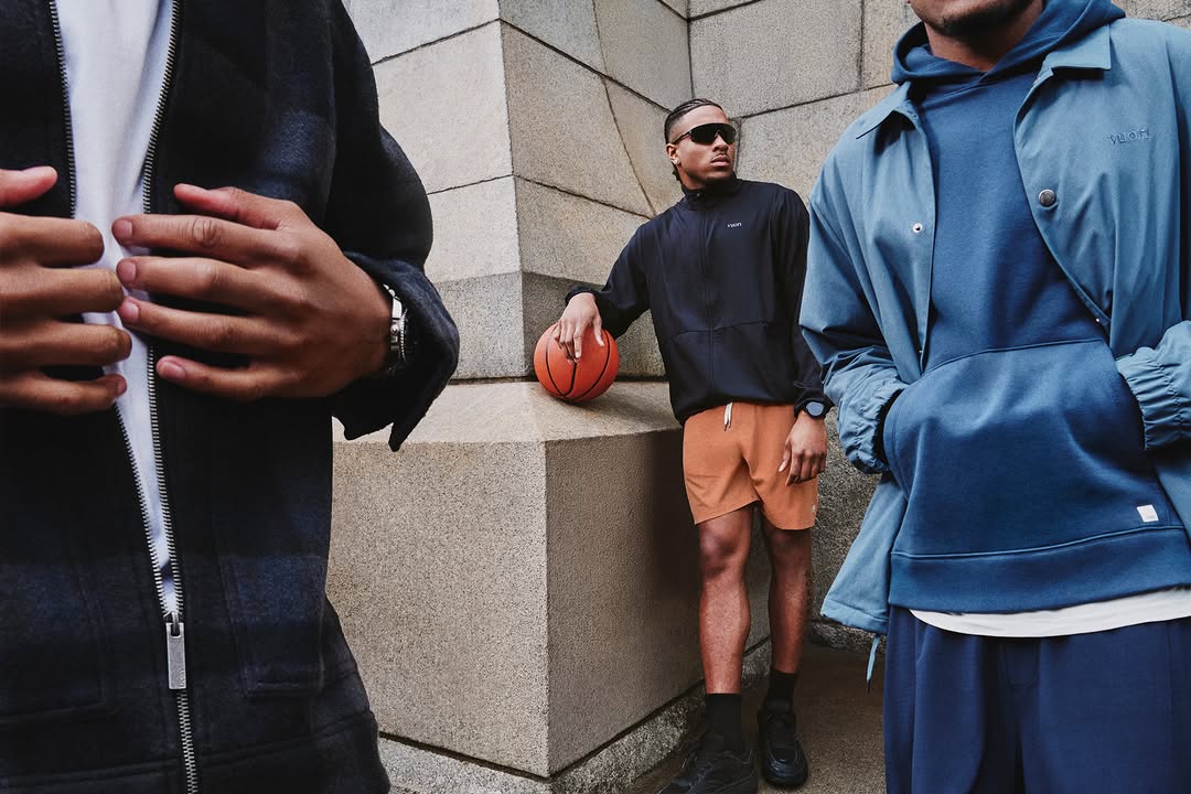 Champions wear @vuori. Honored to have been part of this one with @deucemcbride — congrats to the whole Knicks family on bringing it home. New York forever. 🏆🗽

ryanmcginleystudios Director
@lorenzopacedop Director of Photography
@_mikeciecierski 1st AC
@gr3ghoward Loader
@laurenbahrstudio Production Designer
@maximilians_stuff Styling
@petals_and_Pine_ Vuori Styling
@Reggae Groomer
@studio109.nyc EP
@RyanEspi EP
@Deano_Snyder EP
Alena.Svy Producer
@Henrywolfe Producer

#naviavision