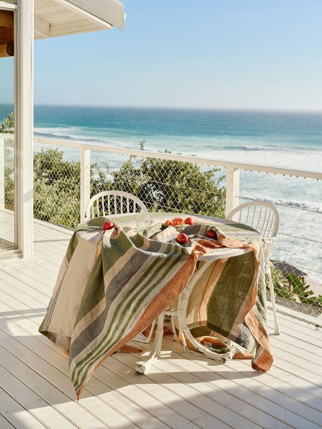 Nicola Suttle X MUNGO