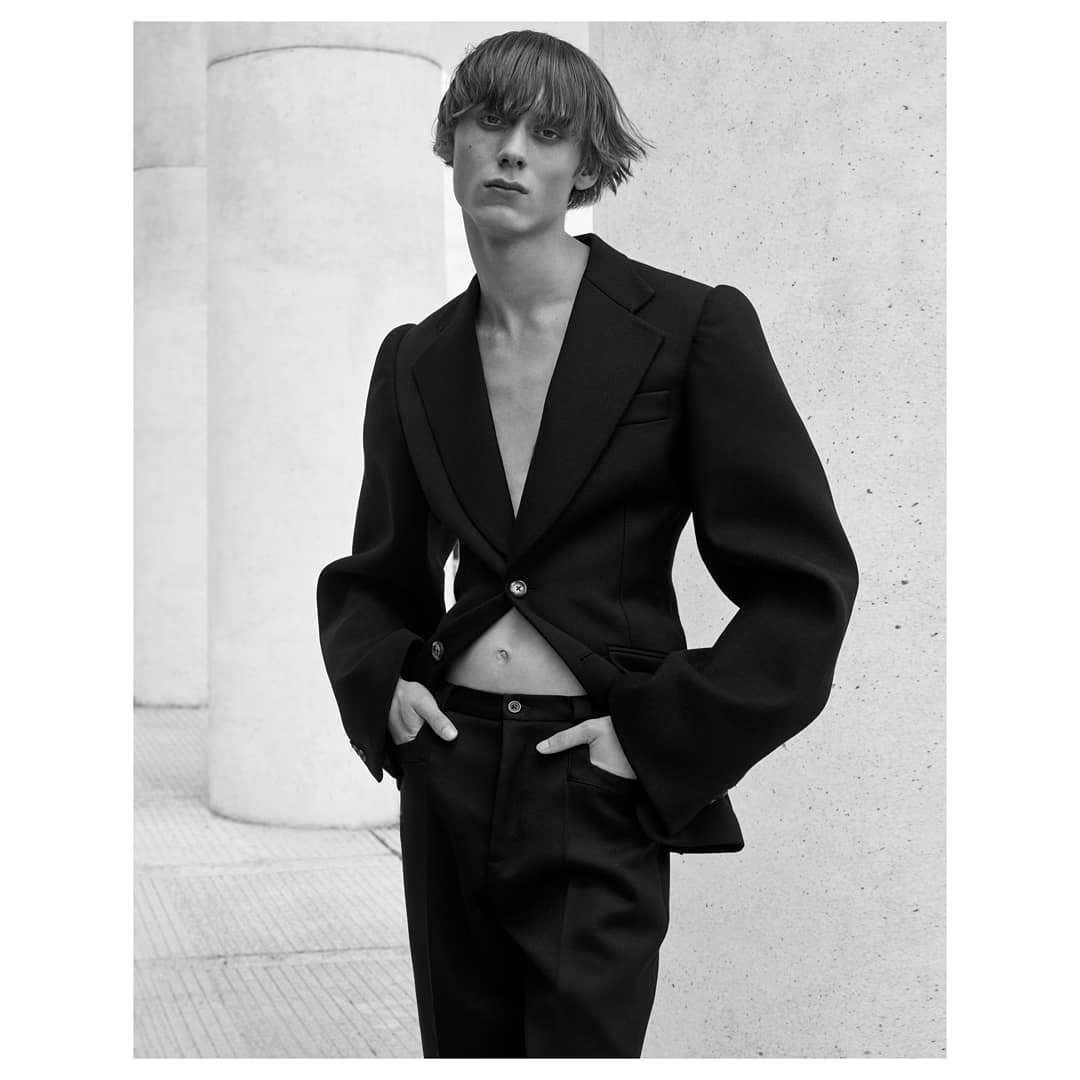 Essential Homme |  Oct. 19