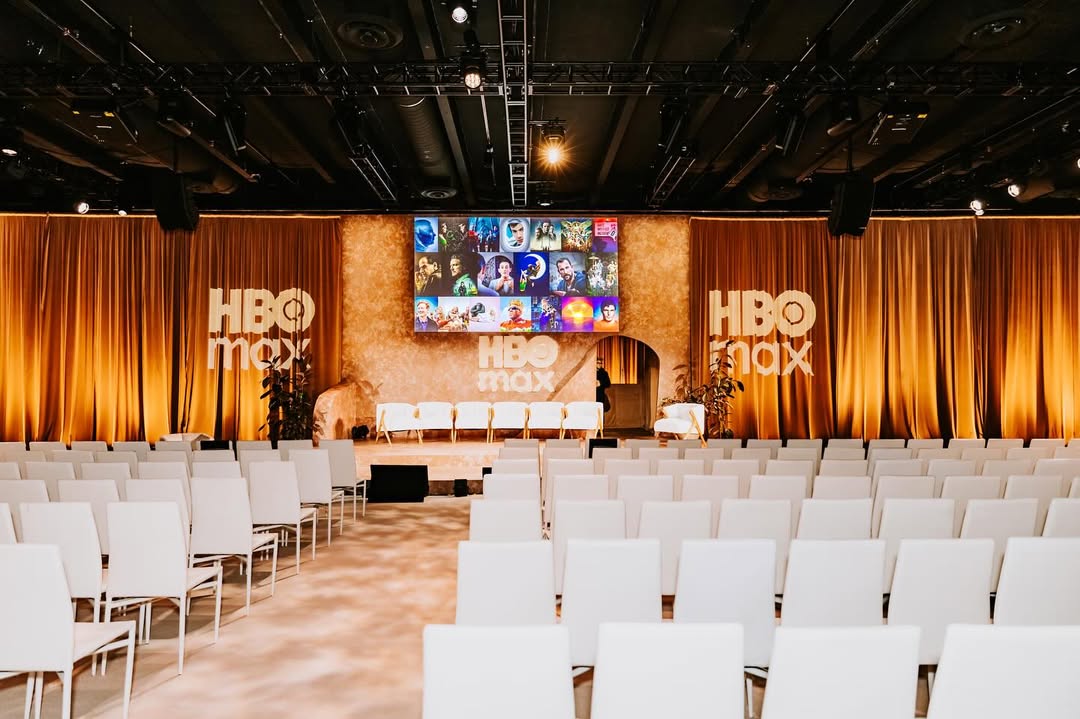 ✨ Flashback to an unforgettable night with HBO at Nya Studios! ✨ In the lead-up to the 77th Primetime Emmy Awards, our campus set the stage for HBO’s FYC event — celebrating groundbreaking storytelling, iconic performances, and a community of visionaries. Congratulations to all of this year’s nominees and winners! 🏆 #HBO #FYC #NyaStudios