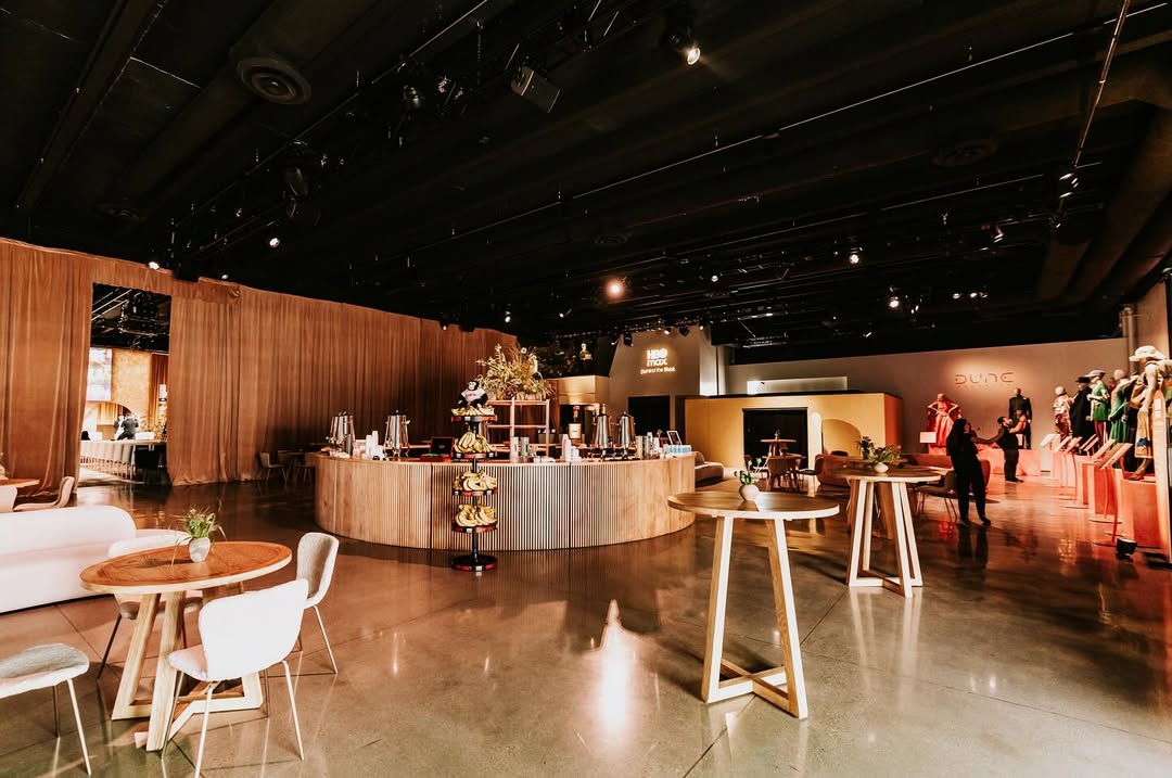 ✨ Flashback to an unforgettable night with HBO at Nya Studios! ✨ In the lead-up to the 77th Primetime Emmy Awards, our campus set the stage for HBO’s FYC event — celebrating groundbreaking storytelling, iconic performances, and a community of visionaries. Congratulations to all of this year’s nominees and winners! 🏆 #HBO #FYC #NyaStudios