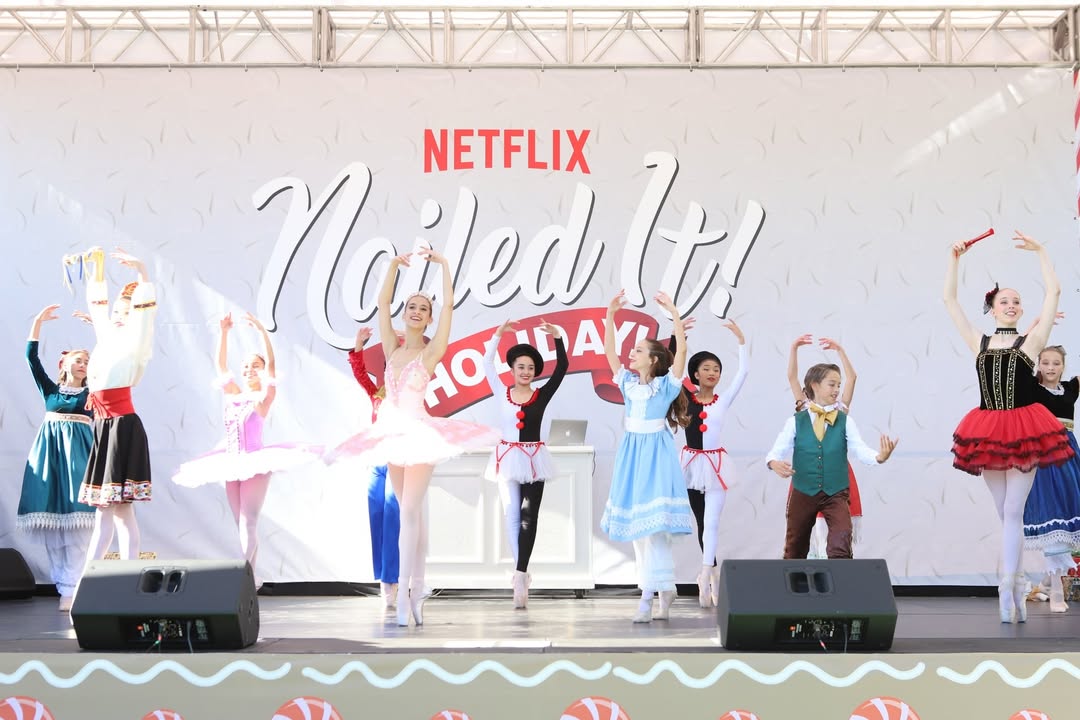 #Flashback to when we brought the holiday season of @netflix’s “Nailed It!” into the real world! 🎄✨

Combining the show’s fun vibes with the cheer of the holiday season, the Netflix “Nailed It!” Holiday Village was a pop-up, immersive fan experience that we were proud to produce and design. The Village had something special around every corner: a cookie decorating station (where a professional chef decided if you’d nailed it or failed it), a live “Nutcracker” performance by the @cal_dance_academy, stilt walkers, live holiday music, a sprinkle bomb photo booth, an ice skating rink, and much, much more. 

The hosts and stars of the show, @jacquestorres and @nicolebyer, were on-site to join the fun and spread holiday cheer to their fans. 

Equal parts festive and funny, the “Nailed It” Holiday Village truly helped to spread joy and celebrate the happiness of the holiday season.
.
.
.
#ginawadecreative #nailedit #eventproduction #eventdesign