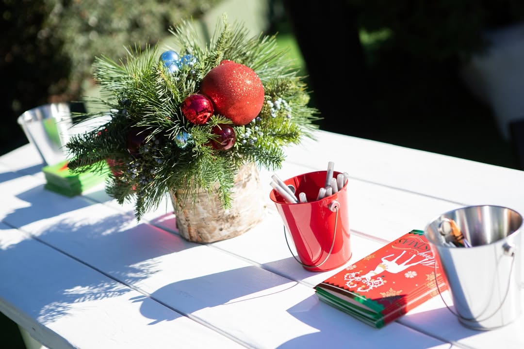 #Flashback to when we brought the holiday season of @netflix’s “Nailed It!” into the real world! 🎄✨

Combining the show’s fun vibes with the cheer of the holiday season, the Netflix “Nailed It!” Holiday Village was a pop-up, immersive fan experience that we were proud to produce and design. The Village had something special around every corner: a cookie decorating station (where a professional chef decided if you’d nailed it or failed it), a live “Nutcracker” performance by the @cal_dance_academy, stilt walkers, live holiday music, a sprinkle bomb photo booth, an ice skating rink, and much, much more. 

The hosts and stars of the show, @jacquestorres and @nicolebyer, were on-site to join the fun and spread holiday cheer to their fans. 

Equal parts festive and funny, the “Nailed It” Holiday Village truly helped to spread joy and celebrate the happiness of the holiday season.
.
.
.
#ginawadecreative #nailedit #eventproduction #eventdesign