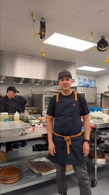 Chef Danny said “let me cook” then picked u...