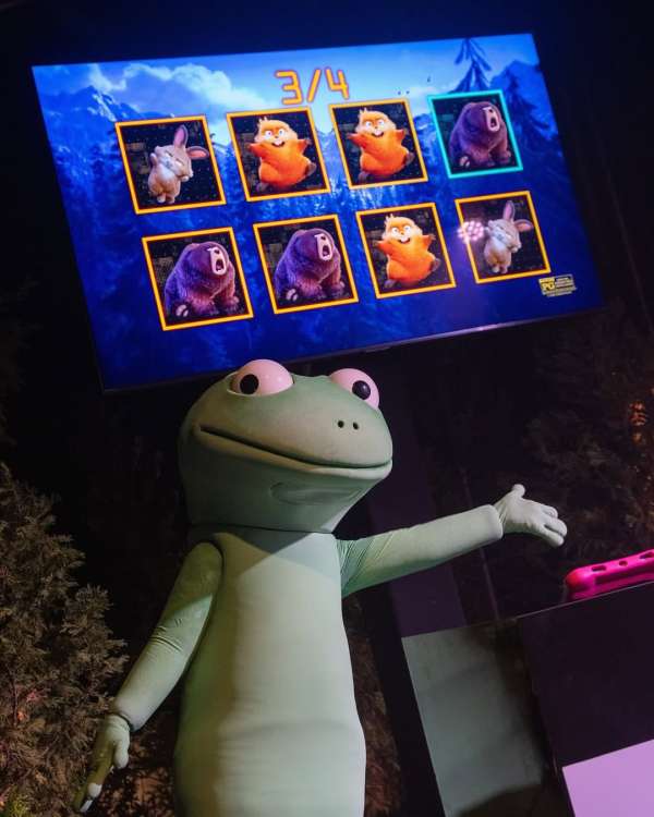 Tom Lizard, guests & creators enjoyed an ex...