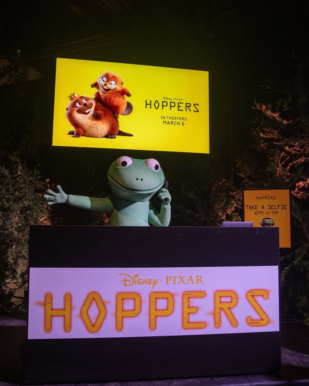 Tom Lizard, guests & creators enjoyed an exclusive...