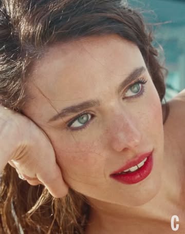 Alana O’Herlihy X Sarah Margaret Qualley for Cosmopolitan Aug. 25