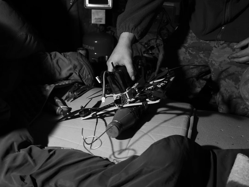 Aria Shahrokhshahi X Loose Joints