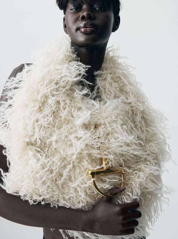 Beautiful KUANY @kuany_atem for @instylemex...