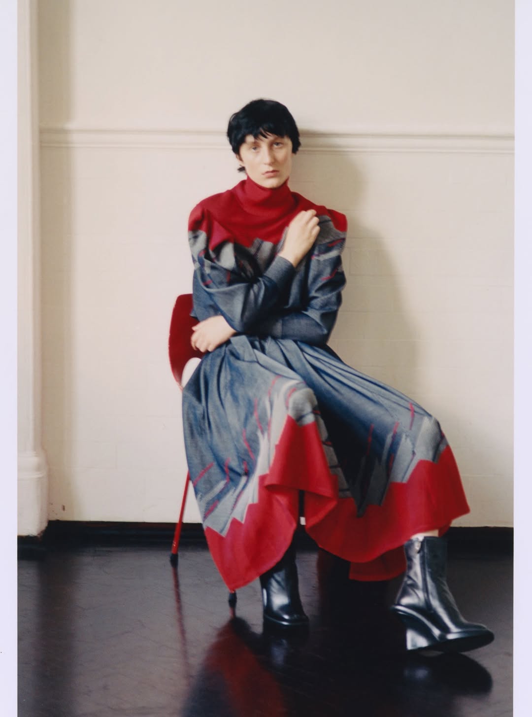 ONYX @0nyx.b for @lula_japan
Photographer_ @photographmark
Style_ mana.snow
MakeUp_ @philippemiletto
Hair_ @ami.fujita
ArtDirection_ @yurisuyamadesign
Production_ @rawproduction_uk
THANKS @boundarylondon
#castbyme