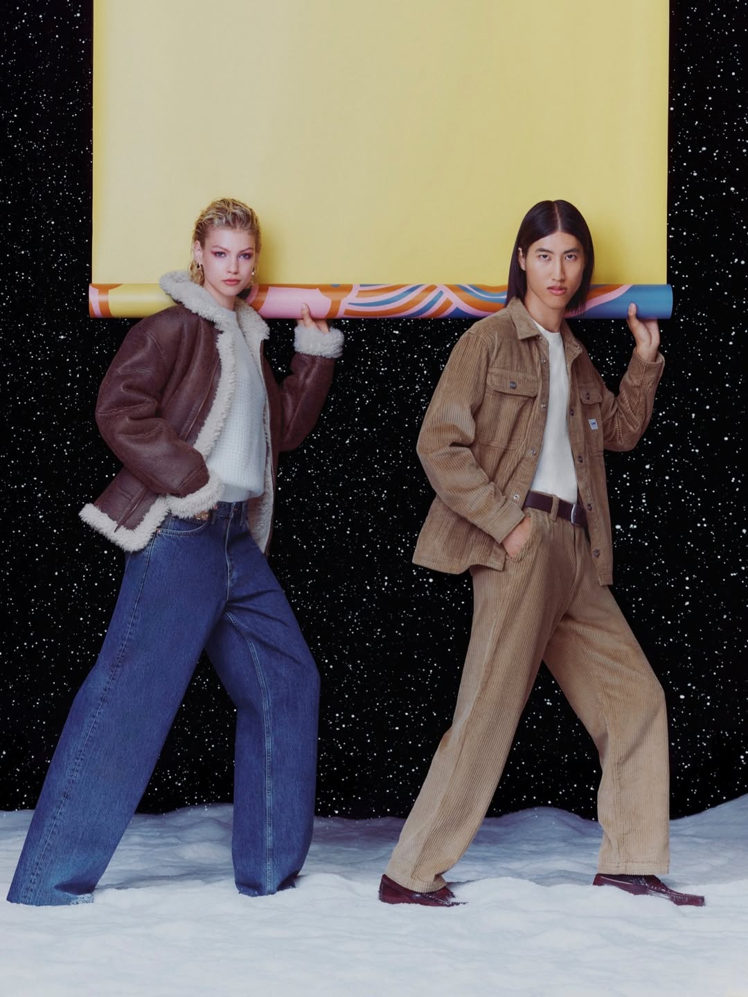 Le plus beau des cadeaux
@galerieslafayette by @clarkfranklyn

With ROSA @rosaeimann, YUN CHAN @yochan____ 
And OCTAVE et ANNE VICTORIA
Agence @ddbparis
DC @ondine.simon
DA @roxanehamoniereboizel @domnin_bureau
Stylist @joysinanian
Hair @masashikonnohair
Make up @sunao__takahashi
Costume @robinroysimeraybroderie
Set design @milanoscena
Production @la_belle_production
THANKS @selectmodelparis @marilynagencyparis @agencefrimousse @myagencykids @julabrigante @marinerolland15 @anne_cath_p