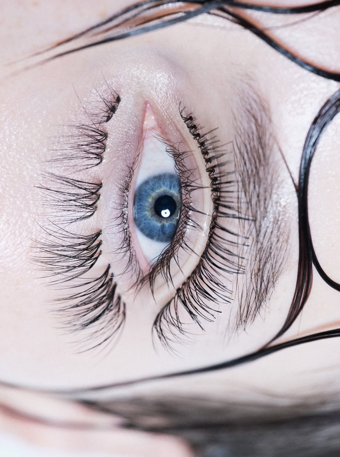 MAUVE @mauvedupuy⁠ for @m__milenio @hermes special
Photographer_ @baardlunde
Stylist_ @sarahgorereeves⁠
MakeUp_ @dariiaday ⁠
Hair_ @armannowalter⁠
THANKS @vivamodel @joanna.ndiaye

#castbyme