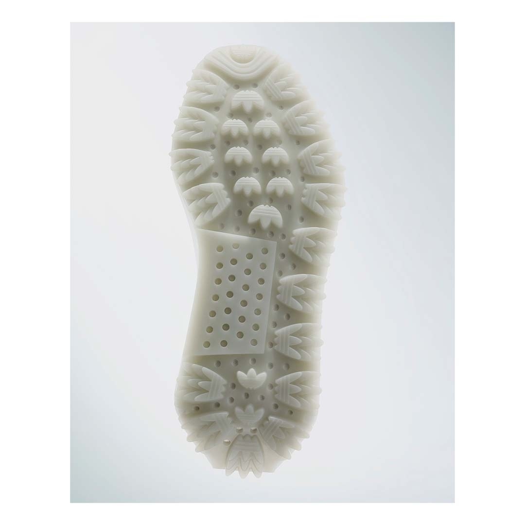 Adidas Originals |  Oct. 21