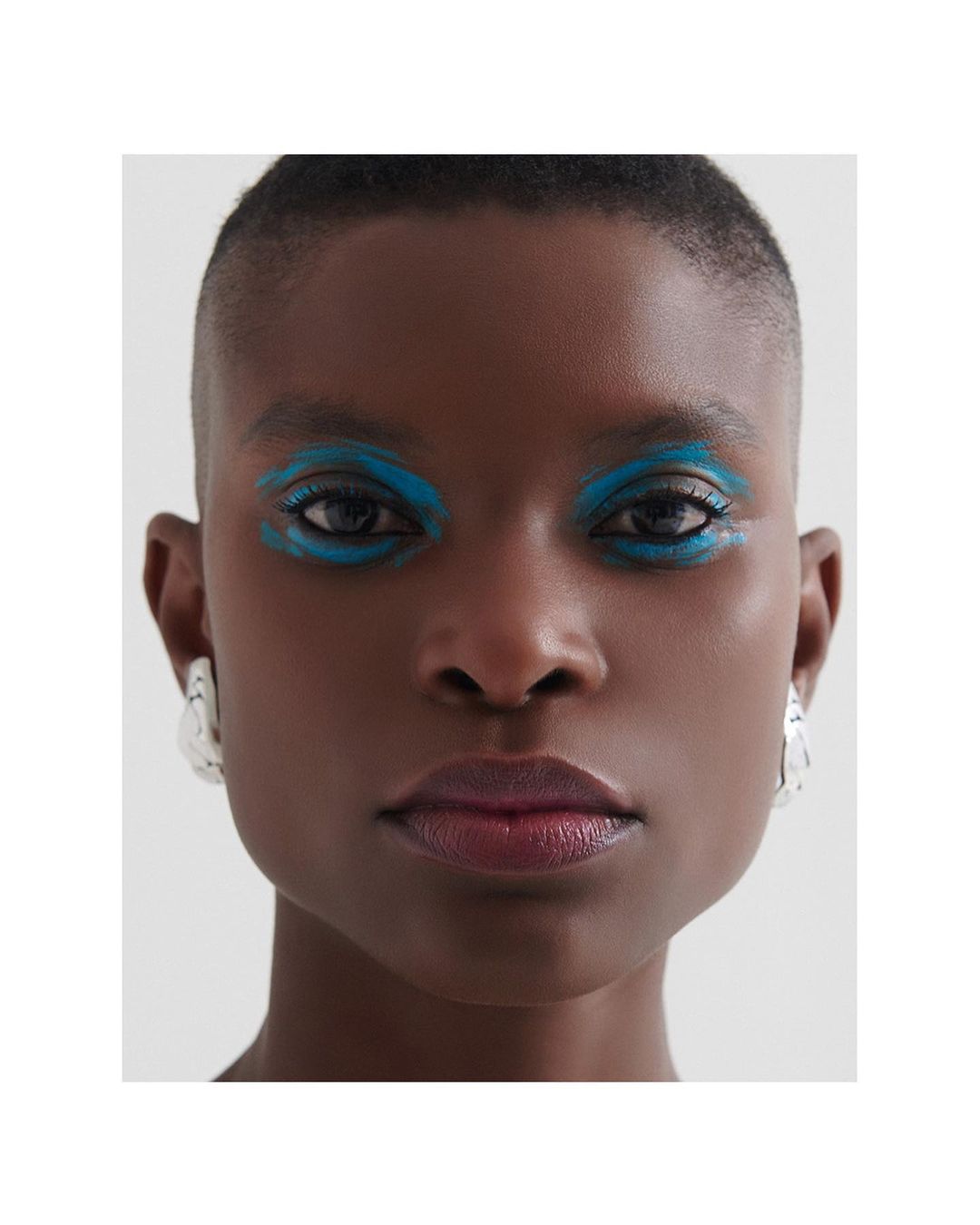 Issue Magazine |  Nov. 21