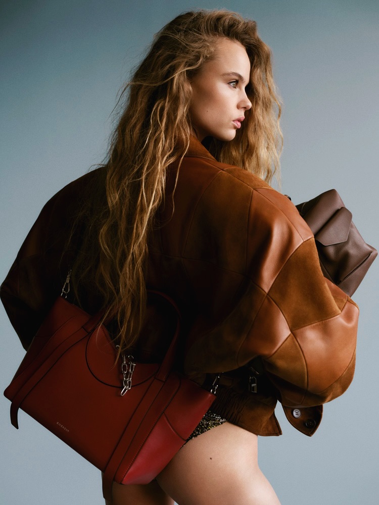 Elle France |  Mar. 26