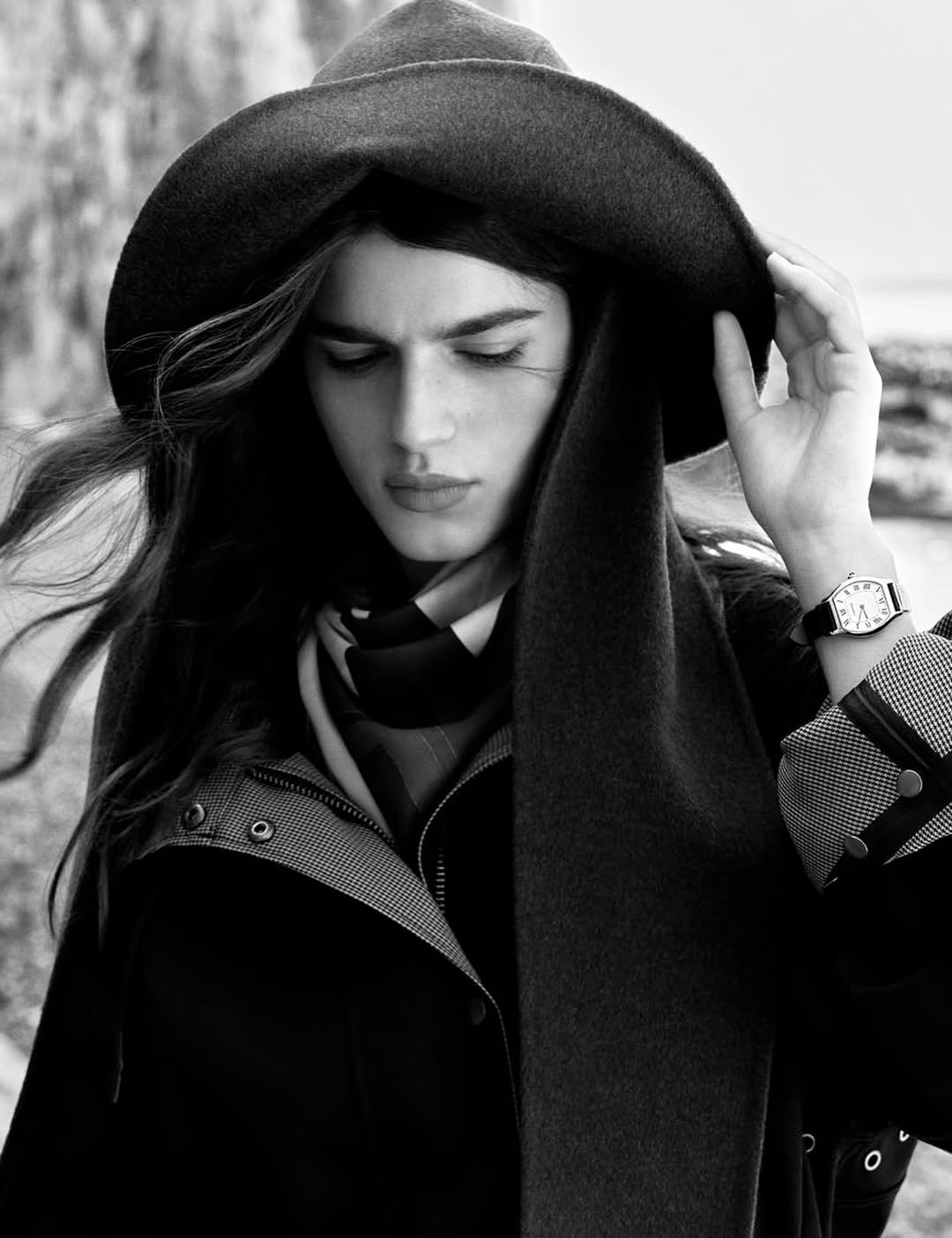 Buzz White X Elle France