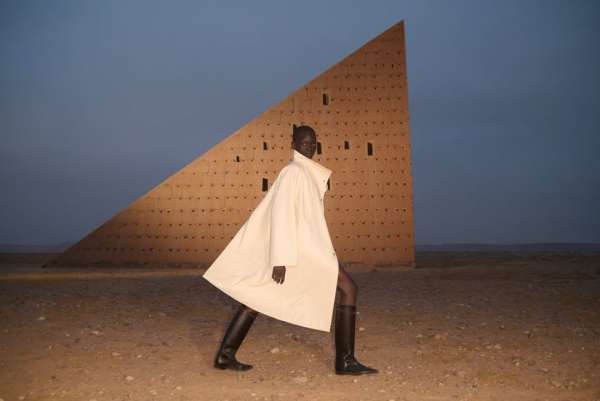 LE MONDE D’HERMÈS CAMPAIGN PHOTOGRAPHED BY ...