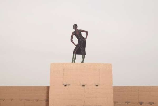 LE MONDE D’HERMÈS CAMPAIGN PHOTOGRAPHED BY ...