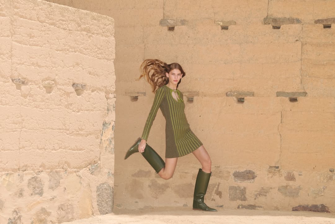 LE MONDE D’HERMÈS CAMPAIGN PHOTOGRAPHED BY JOHNNY DUFORT

CLIENT: 
Hermès @hermes 

PHOTOGRAPHER: 
Johnny Dufort @johnnydufort

TALENT: 
Athiec Geng @athieccholmalel 
Larissa Moraes @larissamoraes 

STYLIST: 
Imruh Asha @imruh

HAIR STYLIST: 
Cyndia Harvey @cyndiaharvey

MAKEUP ARTIST: 
Thomas De Kluyver @thomasdekluyver

PRODUCTION: 
One Thirty-Eight Productions 
@onethirtyeightproductions 

LOCATION: Morocco