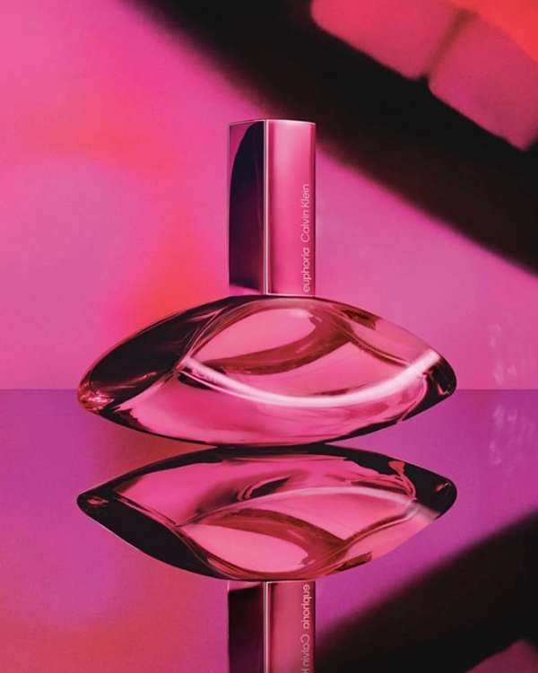 Calvin Klein’s latest fragrance campaign st...