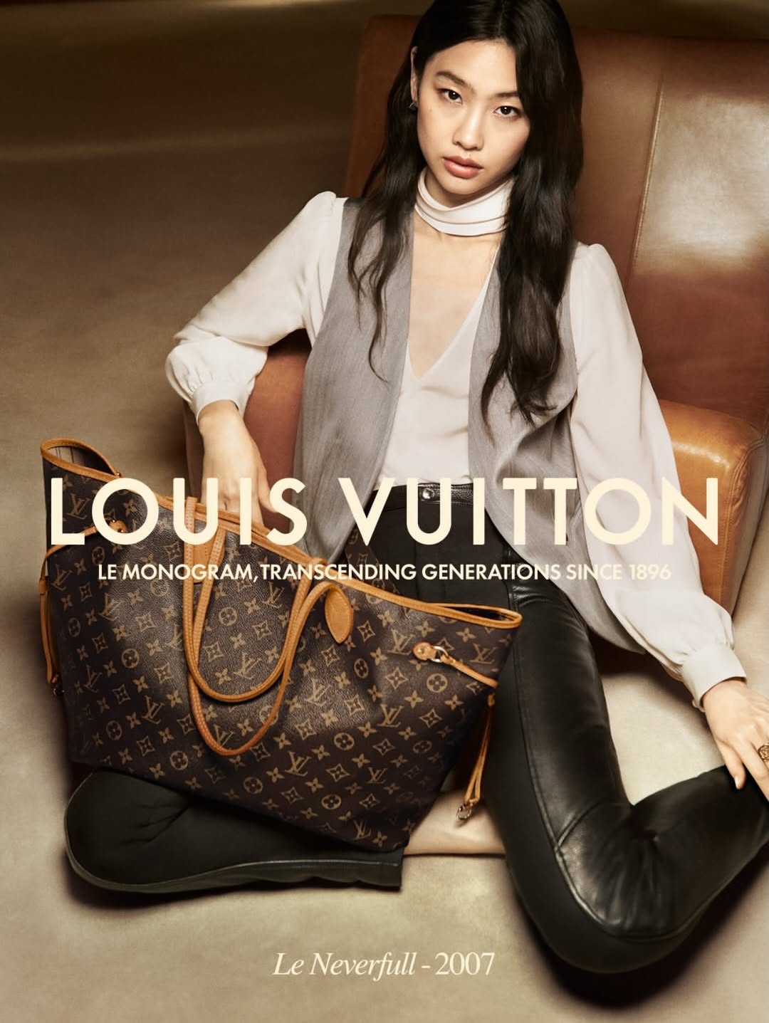 Louis Vuitton Monogram Campaign featuring Jung Ho-Yeon. Photographed by Glen Luchford.
CLIENT:
Louis Vuitton @louisvuitton
SVP, IMAGE & COMMUNICATION:
Carole Bildé @caroleaparis
DIRECTOR OF ART BUYING, PRODUCTION & CREATIVE SERVICES:
Magena Chansarel @magena.chansarel
ART BUYING & PRODUCTION MANAGER:
Martin Foureau @martin.foureau
WOMEN’S FASHION DESIGN AND IMAGE DIRECTOR:
Florent Buonomano @florentbuono
FASHION OFFICE MANAGER:
Solène Richard @solene.richard
TALENT:
Jung Ho-Yeon @hoooooyeony
CREATIVE DIRECTOR:
Ezra Petronio @Ezra Petronio
CREATIVE DIRECTOR:
Lana Petrusevych @Lana Petrusevych
PHOTOGRAPHER:
Glen Luchford @_glen_luchford
STYLIST:
Marie-Amélie Sauve @marieameliesauve
HAIR STYLIST:
Damien Boissinot
@damienboissinothair
MAKEUP ARTIST:
Hiromi Ueda @hiromi_ueda
MANICURIST:
Nelly Ferreira @nellysferreira
SET DESIGN:
Baptiste Glaymann @baptisteglaymann
LOCATION:
PARIS, FRANCE