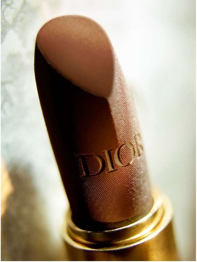 Luxure Magazine |  Dec. 23