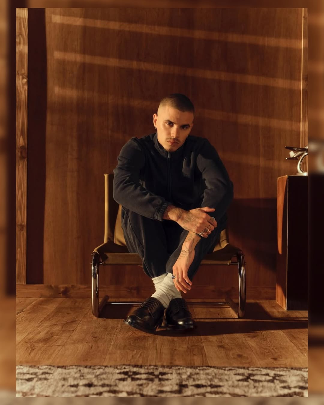 The Champions for Champion campaign featuring @romeobeckham captures the spirit of self-expression, personal style, and a new wave of culture shapers.

Shot at Park Royal Studios
Studio 5 & Studio A

#Champion #filmstudios #photoshoot #photostudio #fashion #romeobeckham #ChampionsForChampion @champion #parkroyalstudios