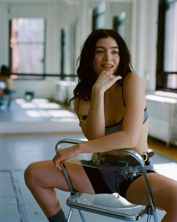 @lorde for @rollingstone 📸 by @theo123456⁠
