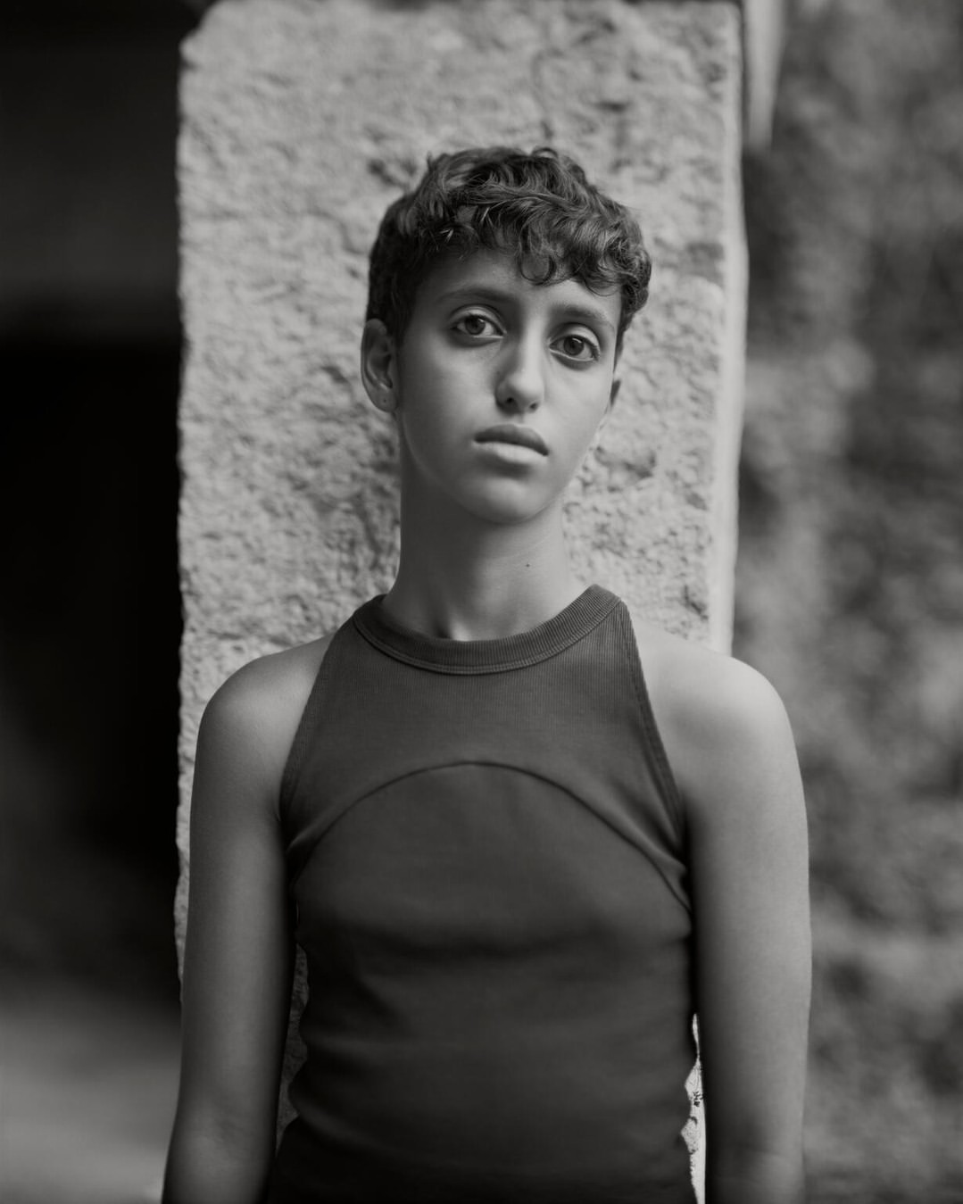 New @versace 📸 by @andreamodica.photo 🖤⁠
⁠
Photographer: @andreamodica.photo⁠
Casting: @julialangecasting⁠
Talent: @leviisdumb @candidalvisee @francesco_fadda⁠ Amina Mohamoud 
Production: @partner.films