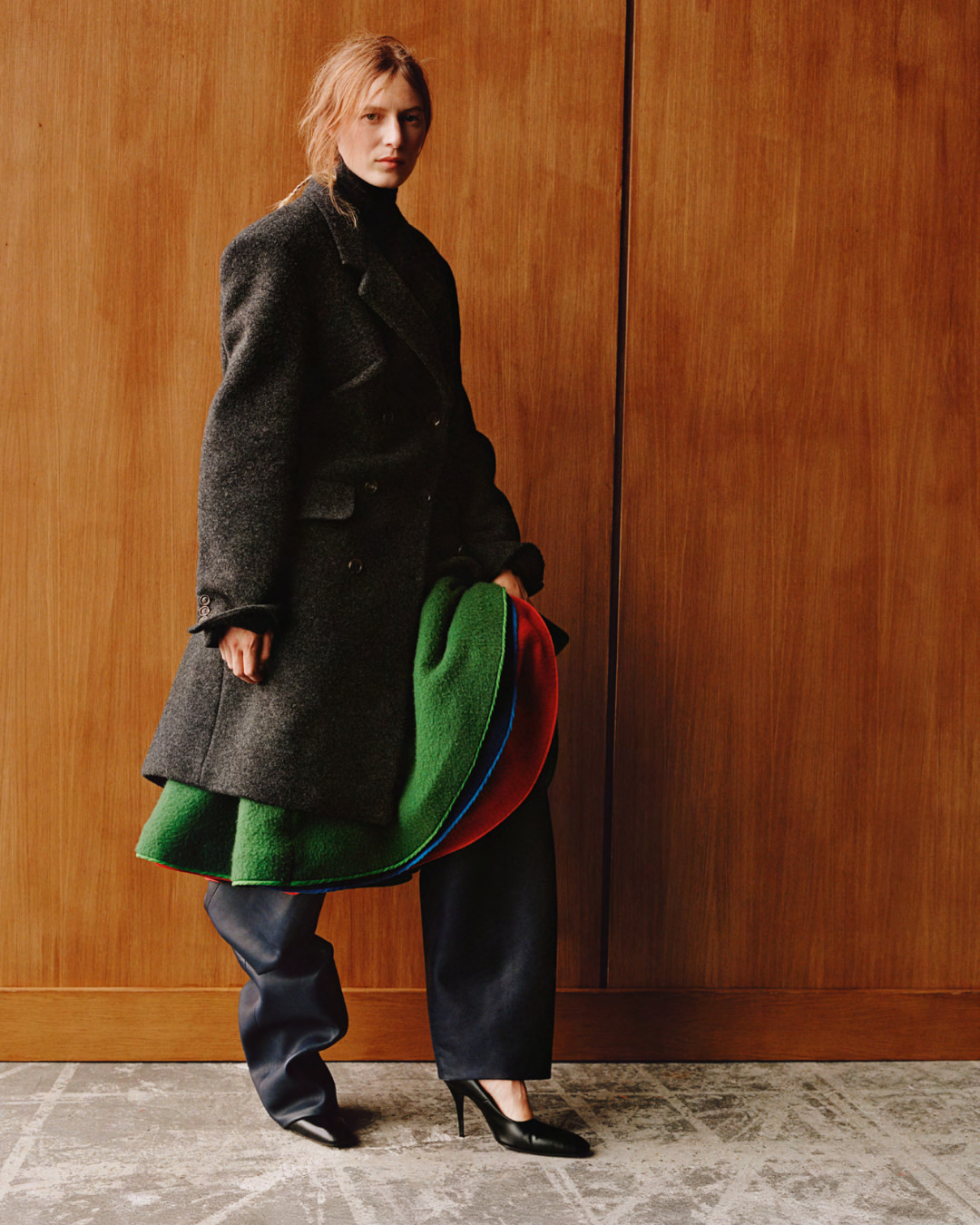 @isitnobis 📸 by @alasdairmclellan for the new @double_magazine⁠
⁠
Photographer: @alasdairmclellan⁠
Styling: @brian__molloy⁠
Hair: @anthonyturnerhair⁠
Makeup: @luciapicaofficial⁠
Set design: @christianfeltham⁠
Casting: @julialangecasting⁠
Talent: @isitnobis⁠
Production: @partner.films