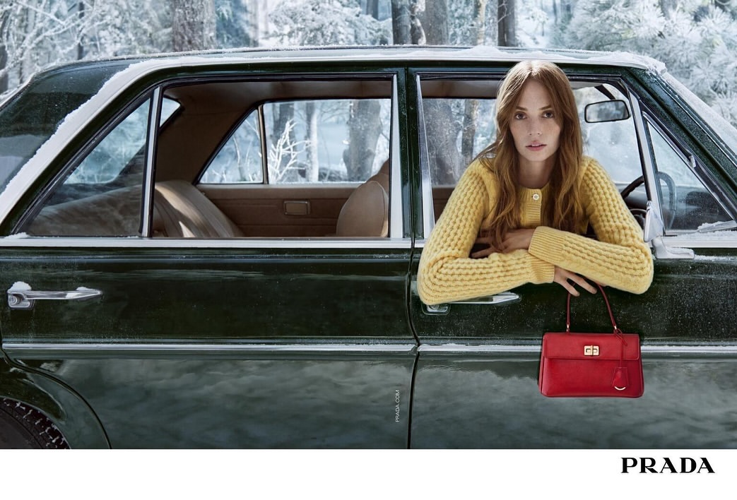 @prada Holiday 2025 📸 by @_glen_luchford ❄️⁠
⁠
Photographer: @_glen_luchford⁠
Creative direction: @ferdinandoverderi ⁠
Hair: @duffy_duffy⁠
Makeup: @lucia_pieroni⁠
Production Designer: @gideonponte⁠
Talent: @maya_hawke @mr.lixian⁠ Letitia Wright⁠
Production: @partner.films