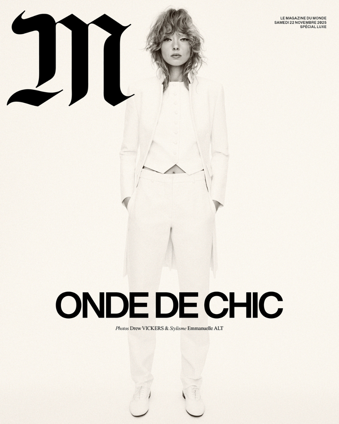 New @m_magazine 📸 by @drewvickers
⁠
Photographer: @drewvickers⁠
Art direction: @jbtalbourdet ⁠
Styling: @emmanuellealt⁠
Hair: @damienboissinothair⁠
Makeup: @luciapicaofficial⁠
Set design: @giovannamartial_⁠
Casting: @dmcasting⁠
Talent: @awarodhiang @libbytaverner @charlie._.jones._.c @m_wieczorek_⁠
Production: @partner.films