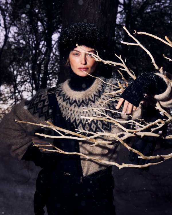 @bibi_breslin 📸 by @drewvickers for @zara ❄...