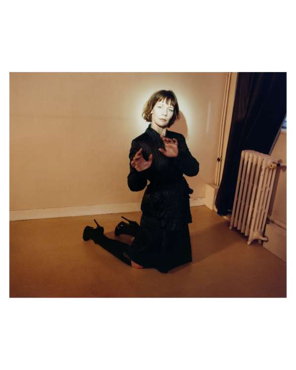 Sandra Hüller 📸 by @harleyweir for @family_...