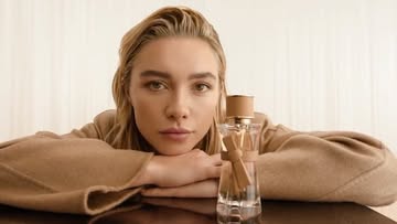 @florencepugh for @maxmara 'Le Parfum' 🎬 by...