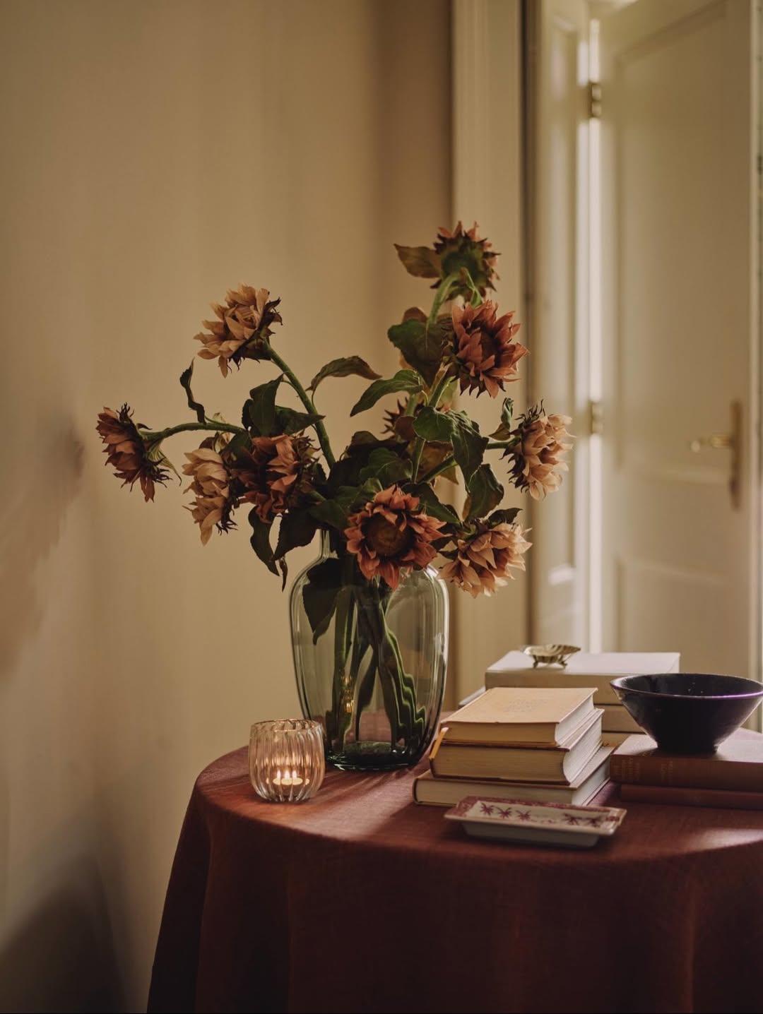 <a href="/emma-lee">Emma Lee</a> X Neptune <span style="text-transform: none; white-space: nowrap;">Nov. 25</span>