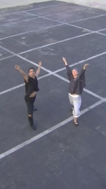 Produced by PEPPER
LYKKE LI for H&M
Directo...