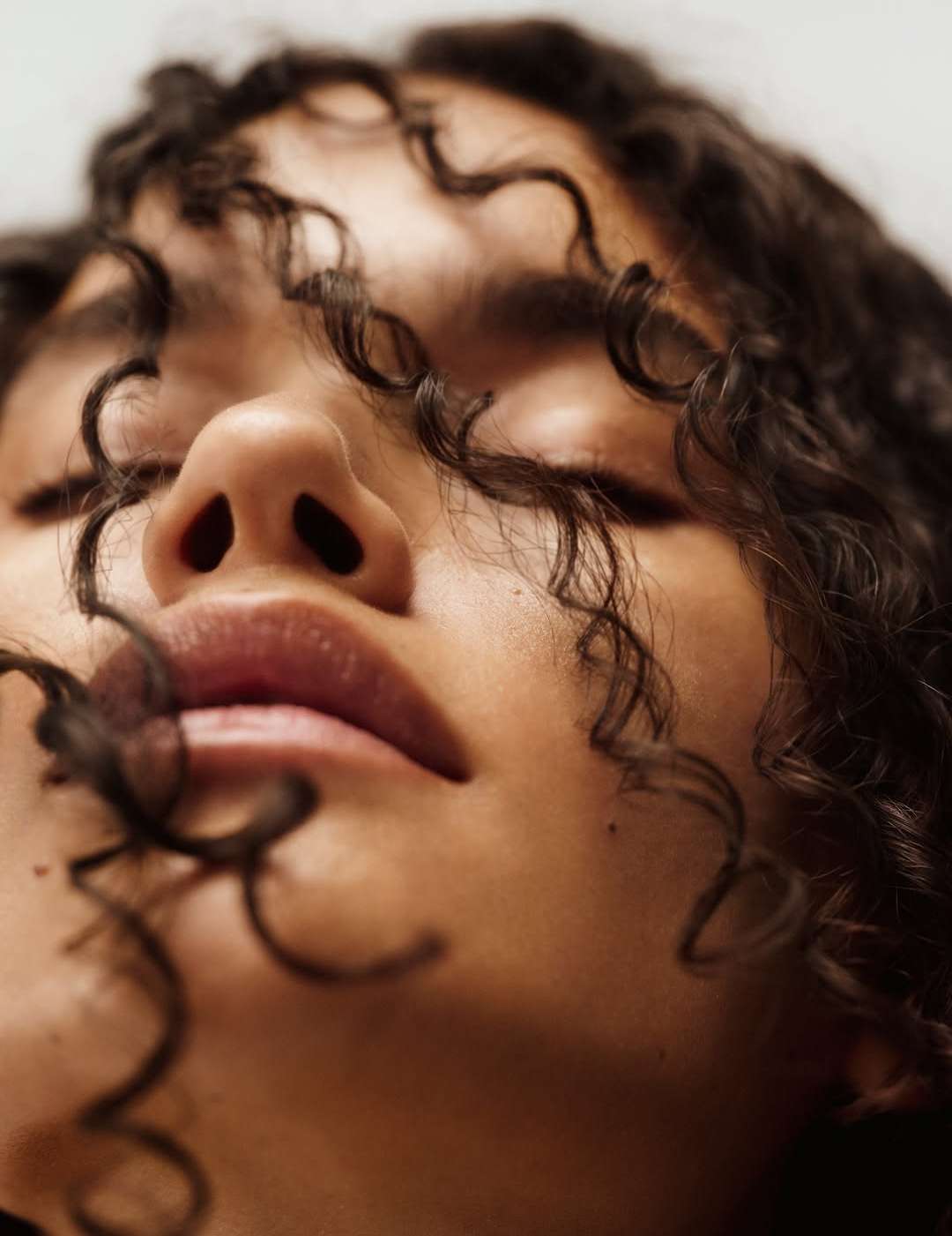 Olivia Malone X Nécessaire Aug. 26