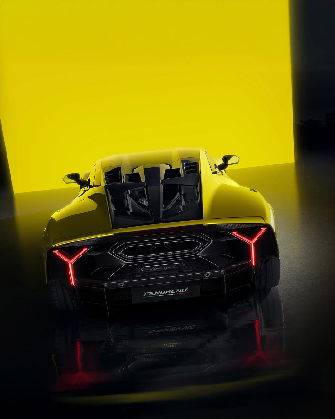 Philipp Rupprecht X Lamborghini Aug. 25