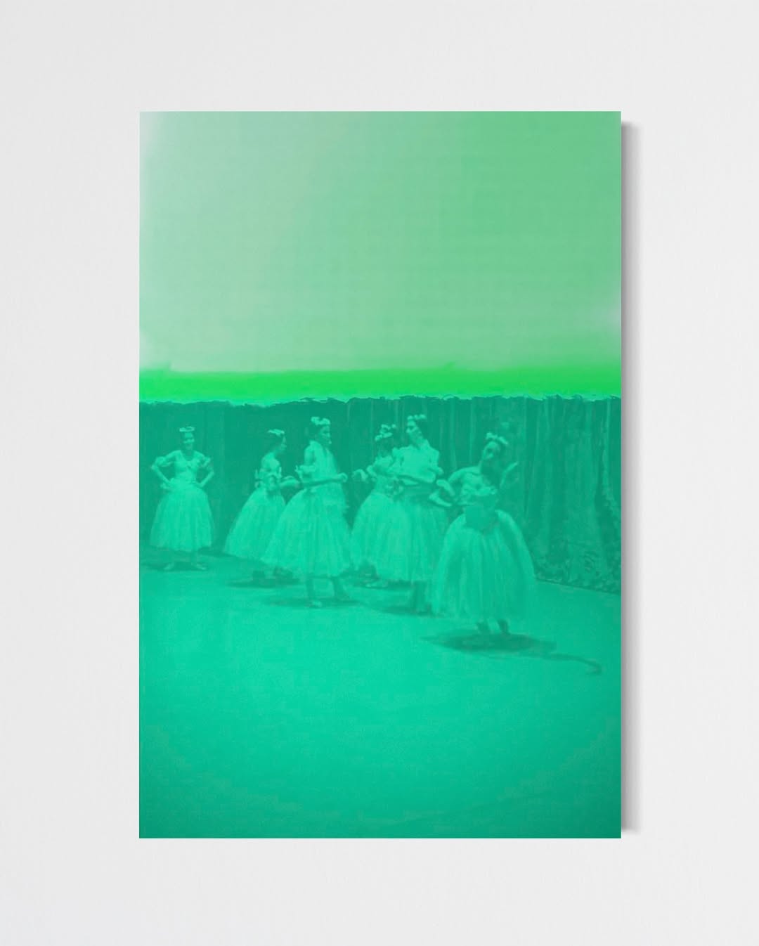 FANTÔMES—a solo exhibition by @markosian, presented by @squadra.art & @pictonewyork reveals the unseen side of Giselle — dancers suspended between performance and memory.

📍 Picto New York → 77 Washington Ave, 3rd Floor, Brooklyn, NY
🔗 Fine Art Prints → www.squadra.art/diana-markosian