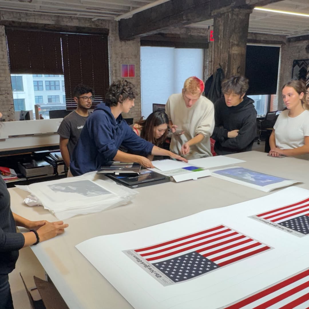 📸 A great visit to PICTO Lab in Brooklyn with my Digital Photography class from NYU Tisch, Department of Photography and Imaging.
Thanks to @julienalamo @anacvallejo and the @pictonewyork team for walking us through their printing and postproduction process — including insights of the production of Humans of New York exhibition, now on view @grandcentralnyc 
Always inspiring to connect classroom learning with real-world photographic practice.
#nyutisch #photographyandimaging #pictolab #digitalphotography #photoeducation #brooklynartscene #nyu #tischdpi #tischphoto