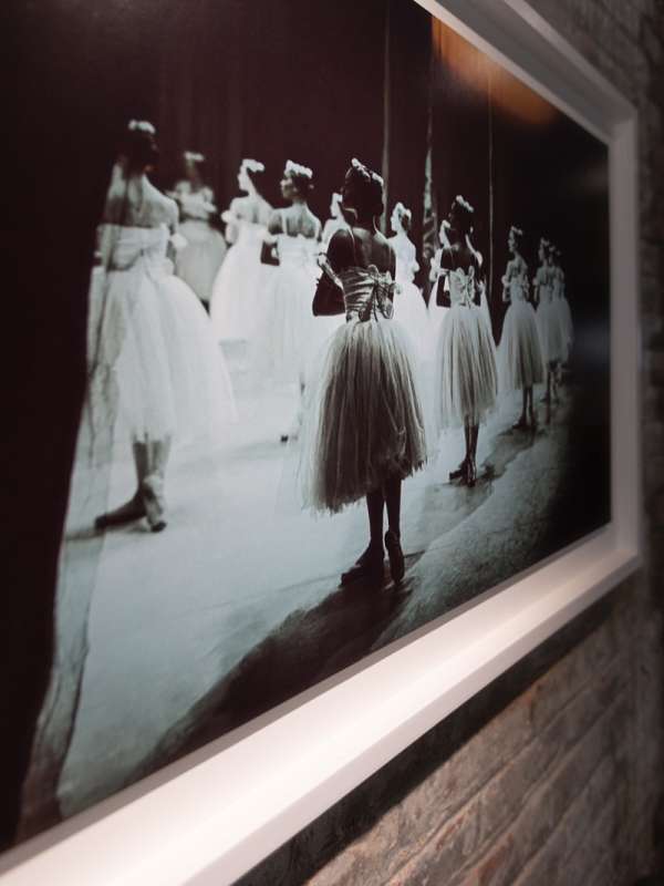 FANTÔMES — a solo exhibition by Diàna Marko...