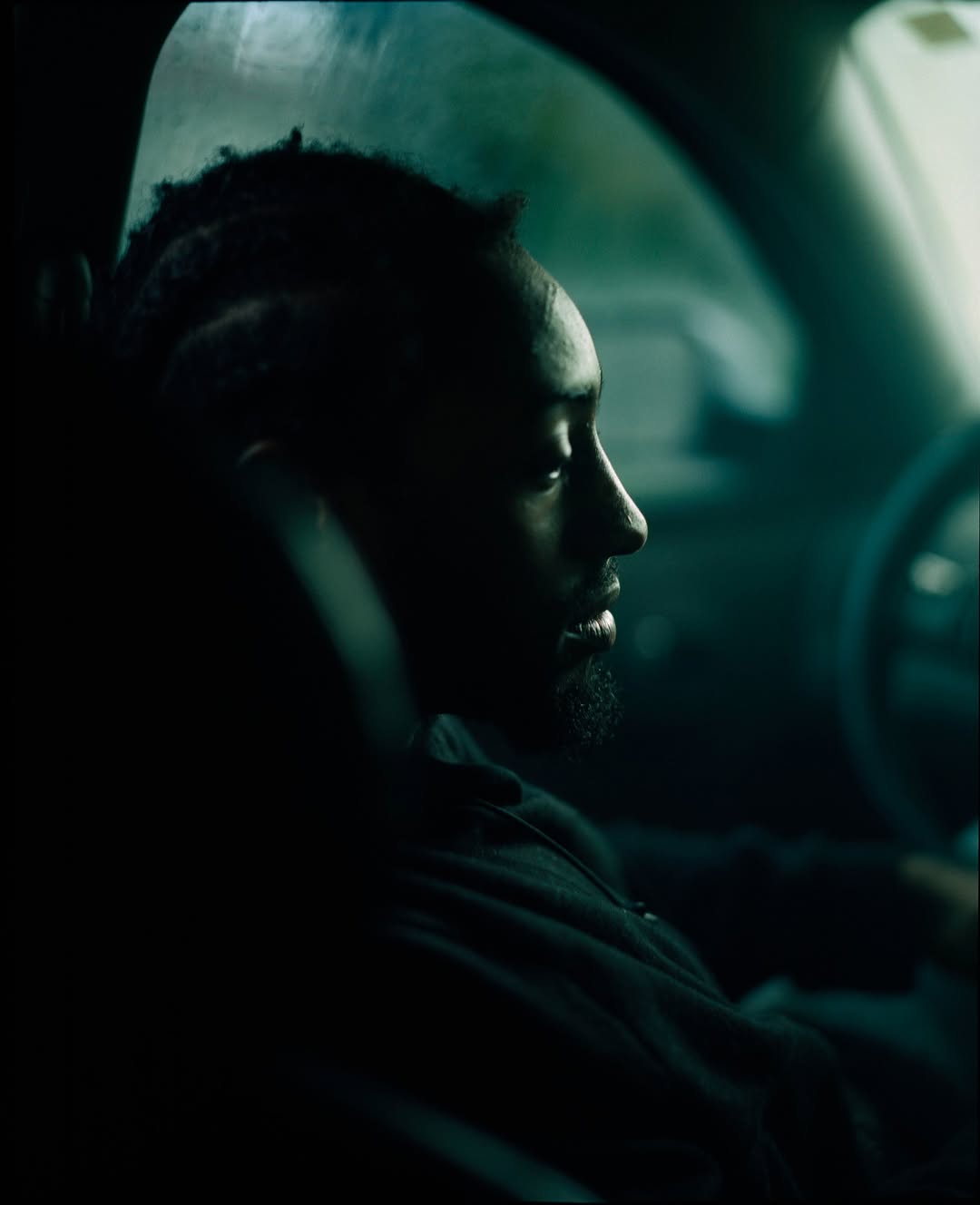 "I was able to take away a significant amount of practical knowledge that was delivered that I do believe could completely transform my practice, professionally and personally." says a participant from a previous Magnum's Professional Practice masterclass.⁠
⁠
Join Gregory Halpern alongside three photo industry professionals — The New Yorker, Brooklyn Museum and Aperture, for our upcoming Professional Practice program.⁠
⁠
🗓️ November 21–23, 2025⁠
📍 New York City, USA⁠
🔗 Register now via the link in our bio.⁠
⁠
© Gregory Halpern / Magnum Photos