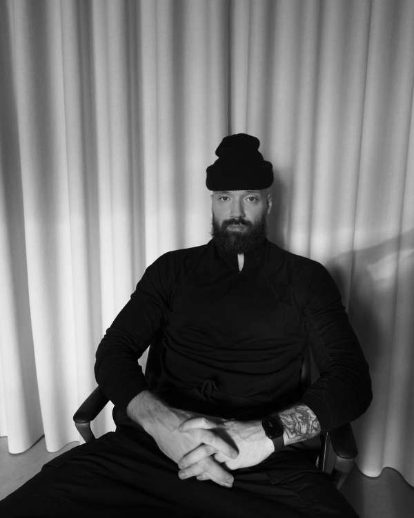 Mads Perch