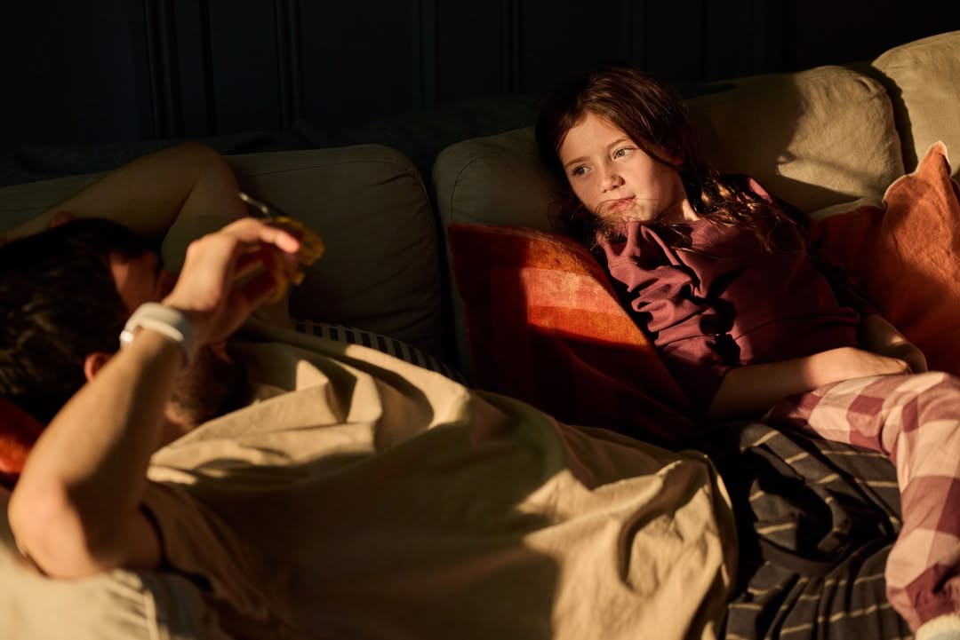 Simon Winnall X samsung Dec. 25