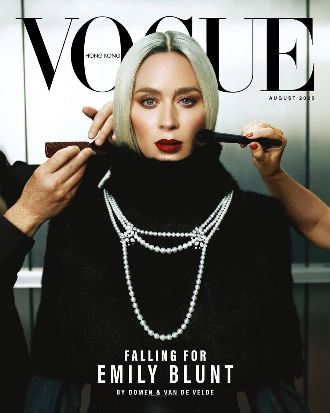 Composure meets intensity. Emily Blunt, styled with purpose.⁠
⁠
Shot at PIER59 Studios.