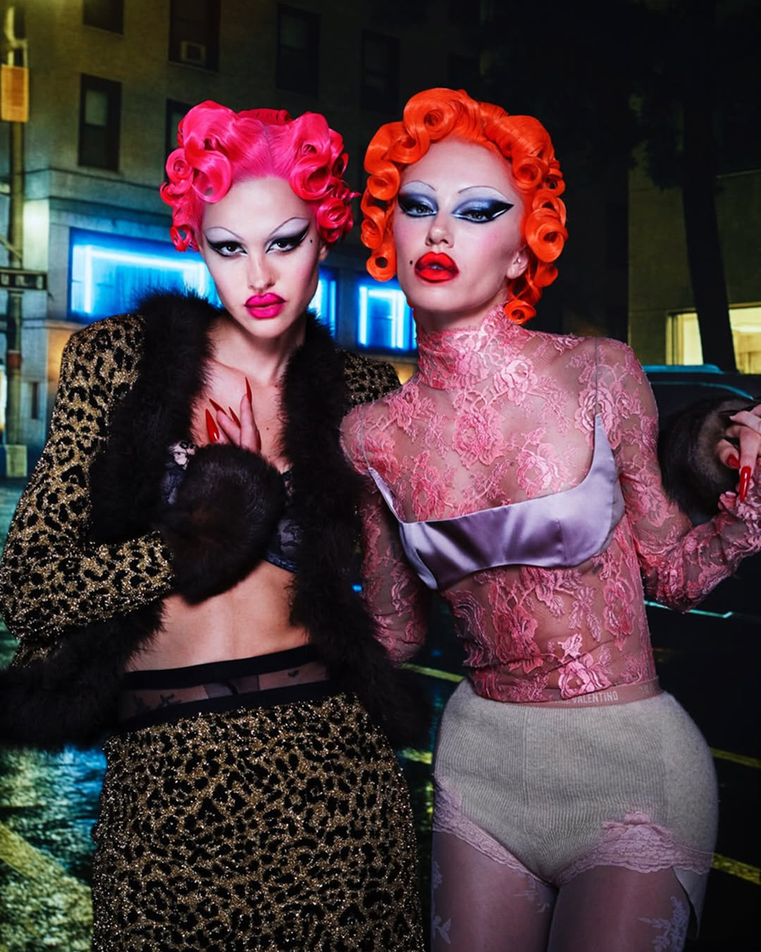 Doja Cat, Amelia Gray, Delilah Belle, and Daiane Sodré⁠ for V Magazine, shot by Steven Klein.⁠
Virtual production in full effect.⁠
⁠
Shot at PIER59 Studios.