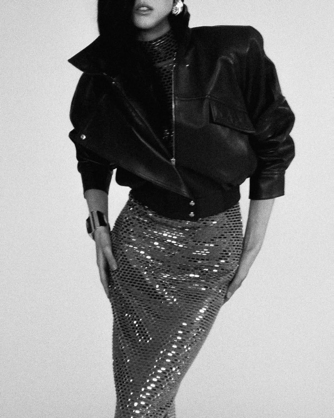 @retrofete in the studio, bringing a sophisticated presence.⁠
⁠
Shot at PIER59 Studios.